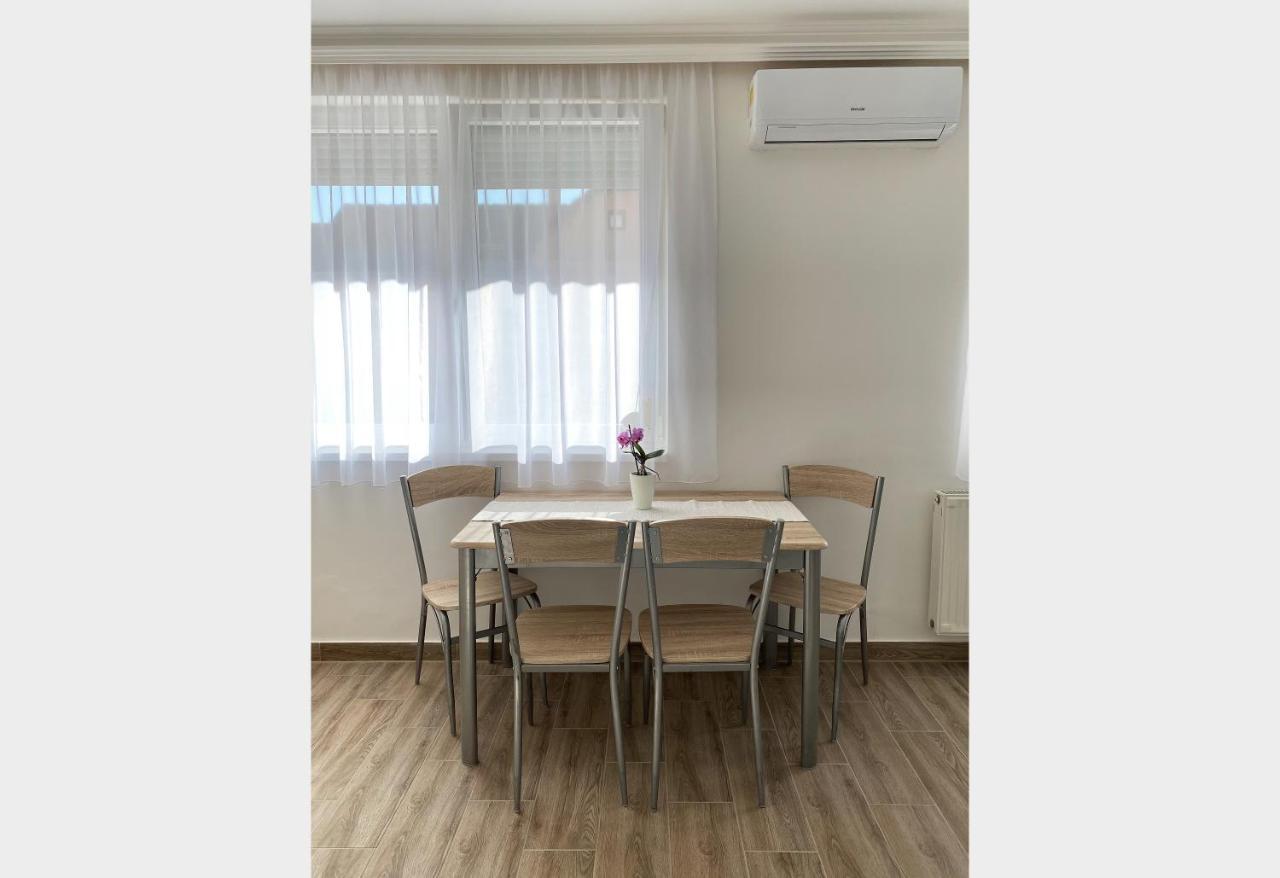 Andrea Apartmanok 2 Hajdúszoboszló Exteriér fotografie